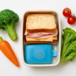 ハムチーズサンドをお弁当に入れても大丈夫？食中毒を防ぐ保存方法