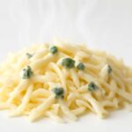 ピザ用チーズにカビが生えても加熱すれば安全？危険な真実を解説
